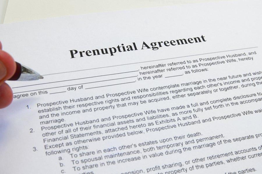 moorefamilylawgroup does a prenup need to be notarized